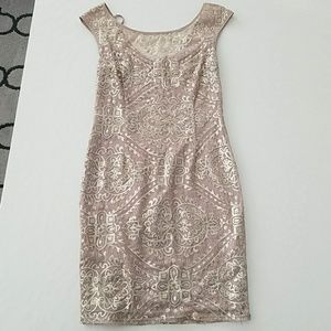 Beautiful gold sequin dress